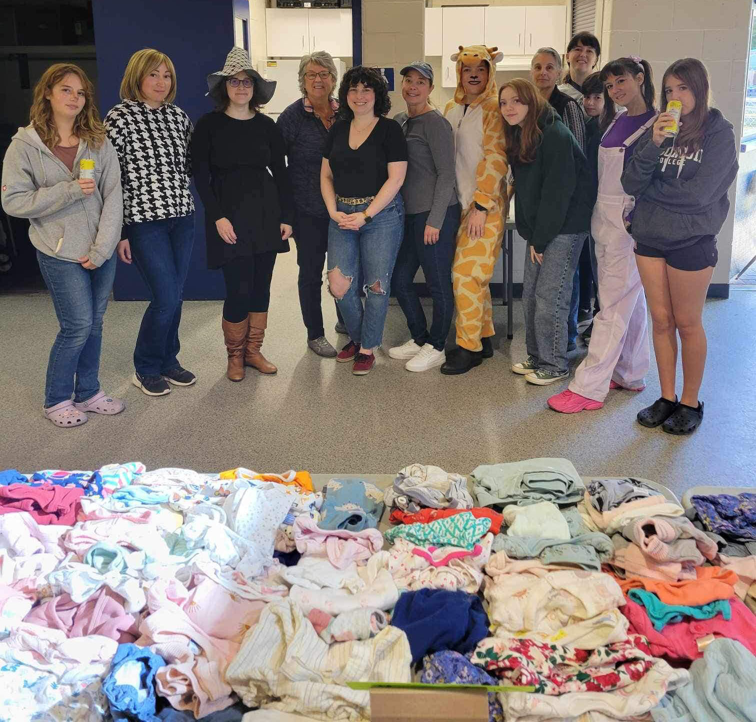 Fall Community Closet Volunteers